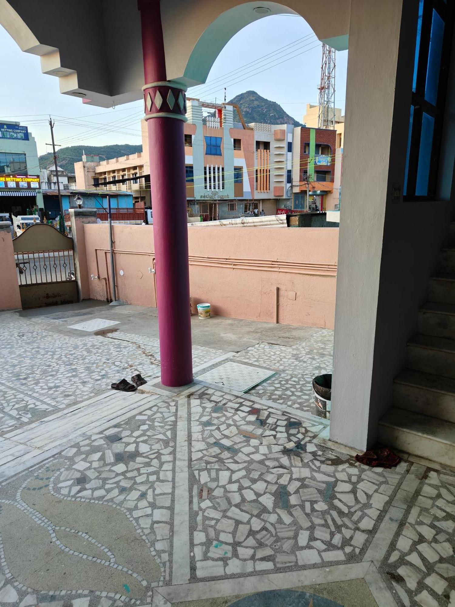 Guru Krupa Home Stay Tiruvannāmalai Exterior photo